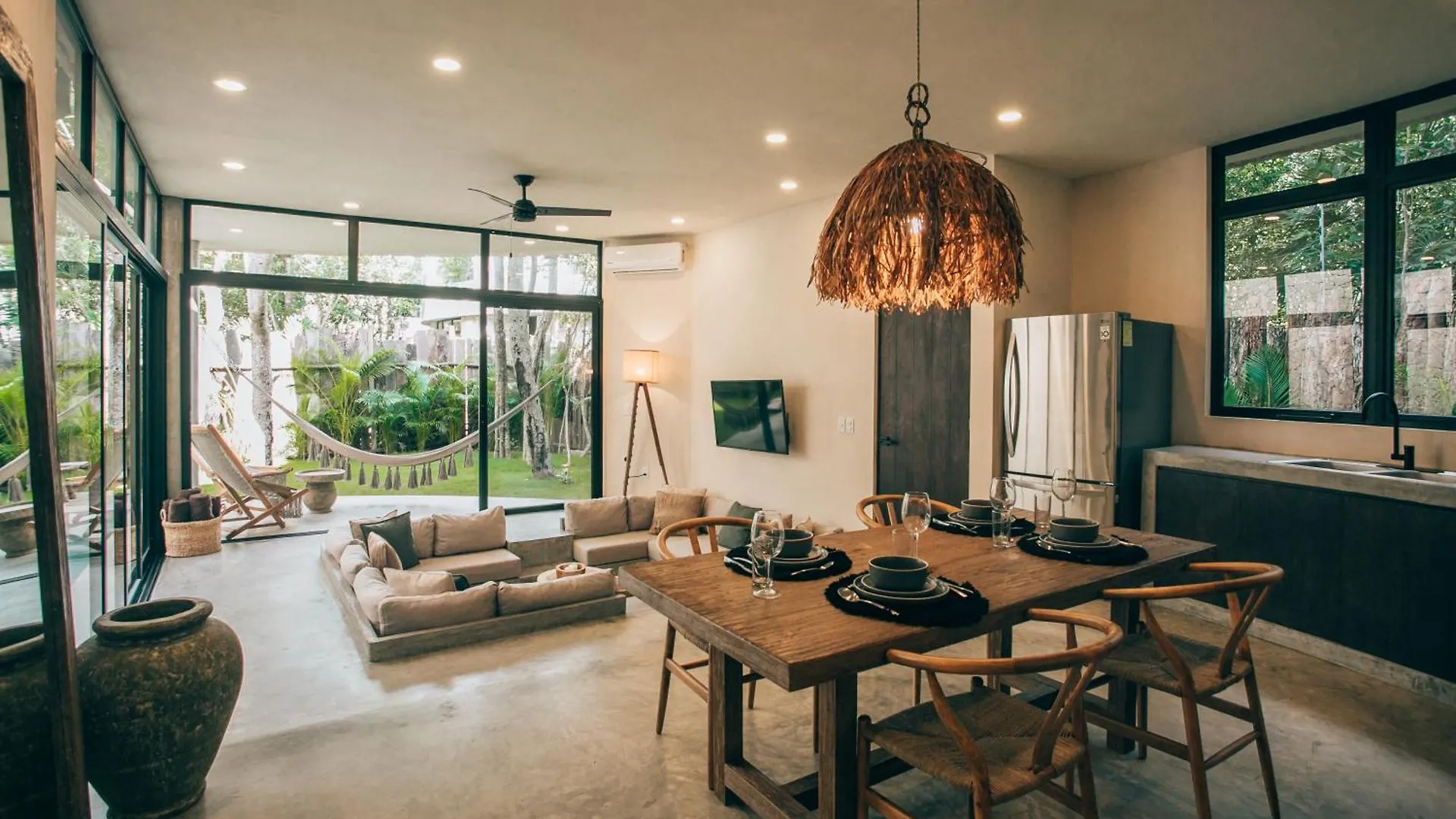 Villa Luxury Jungle Villa-Pvt Pool -100Mbs- Concierge 8A Tulum