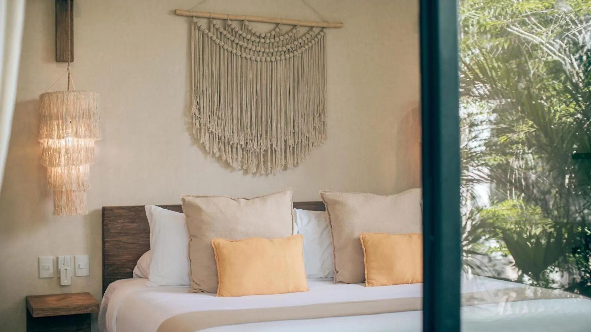 Villa Luxury Jungle Villa-Pvt Pool -100Mbs- Concierge 8A Tulum